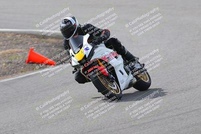 media/Mar-05-2023-TrackXperience (Sun) [[a95d40e56a]]/Group 2/session 2 turn 4/